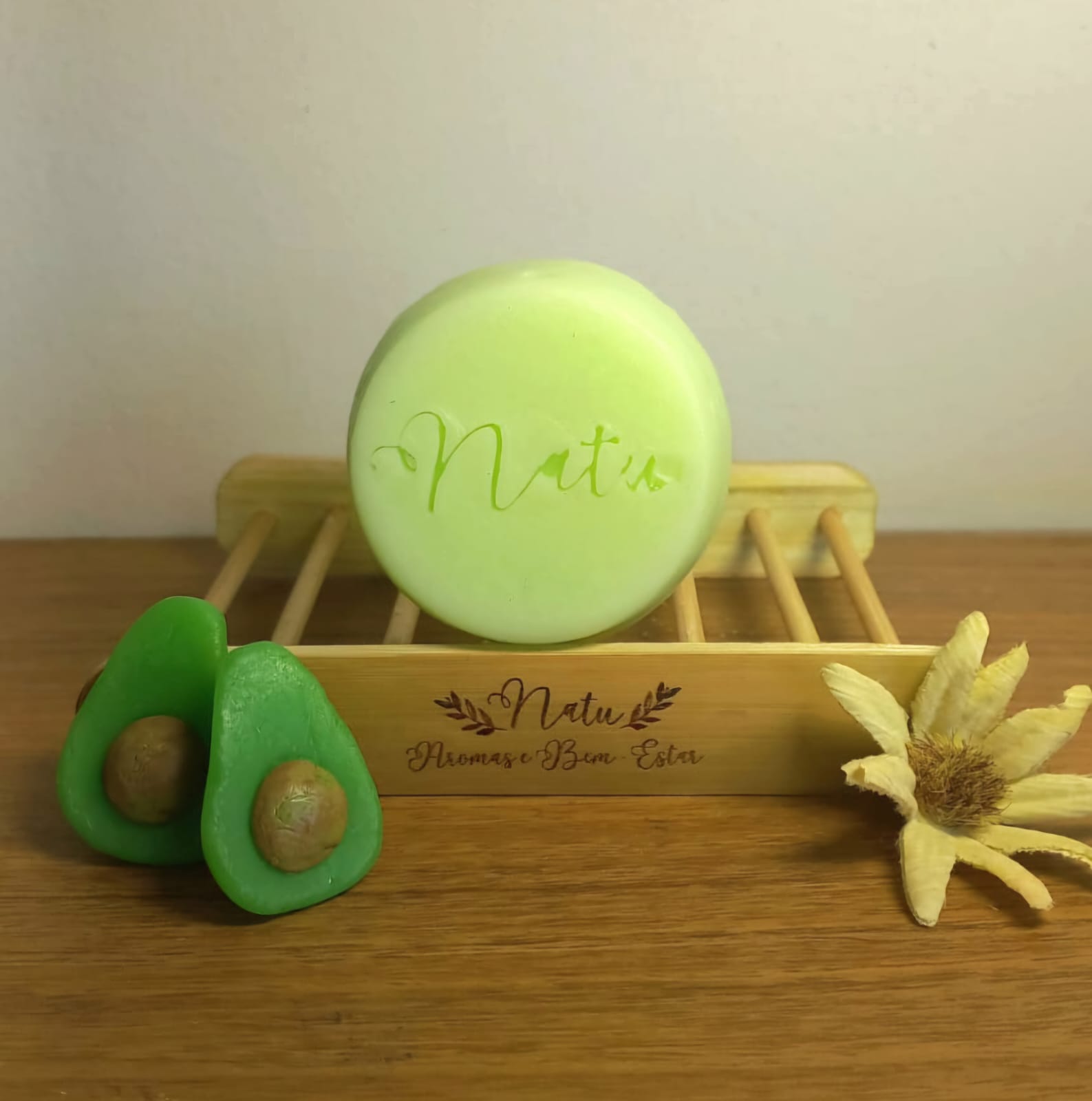 Shampoo sólido Abacate- Natu - Imagem 3